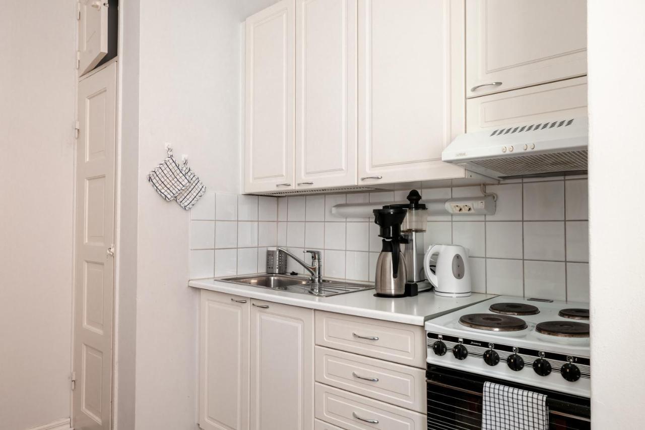 2Ndhomes Cozy Studio By The Esplanade Park Хельсинки Экстерьер фото